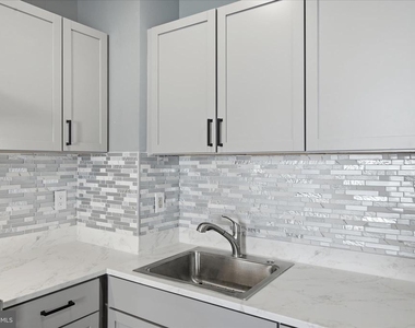 312 E Piccadilly Street - Photo Thumbnail 14
