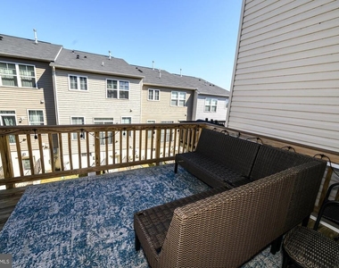 105 Lantana Lane - Photo Thumbnail 11