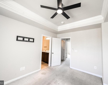 105 Lantana Lane - Photo Thumbnail 18