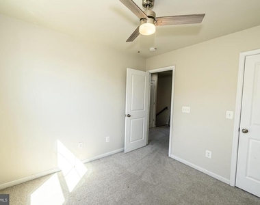 105 Lantana Lane - Photo Thumbnail 15