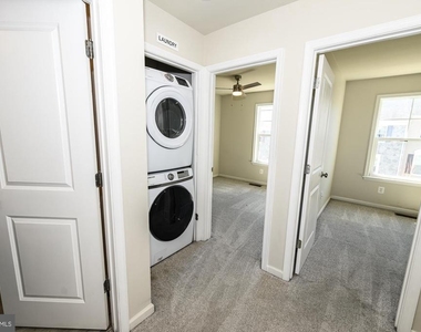 105 Lantana Lane - Photo Thumbnail 13
