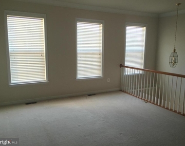 107 Dolphin Cove - Photo Thumbnail 3