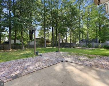 10106 S Fulton Drive - Photo Thumbnail 19
