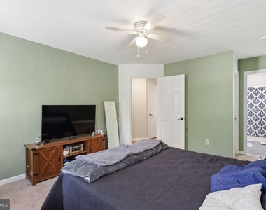 10106 S Fulton Drive - Photo Thumbnail 14