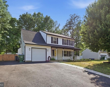 10106 S Fulton Drive - Photo Thumbnail 1