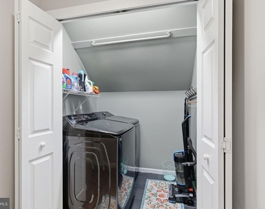 10106 S Fulton Drive - Photo Thumbnail 18