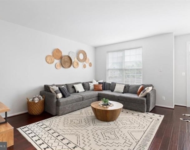 13340 Colchester Ferry Place - Photo Thumbnail 13