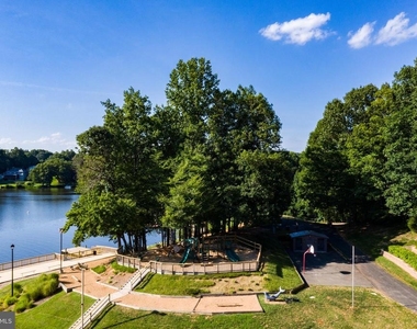 15418 Skyline Drive - Photo Thumbnail 20