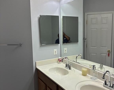 9532 Walker Way - Photo Thumbnail 15