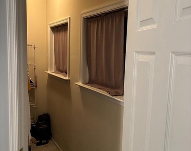 9532 Walker Way - Photo Thumbnail 13