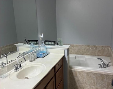 9532 Walker Way - Photo Thumbnail 16