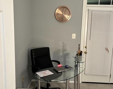 9532 Walker Way - Photo Thumbnail 18