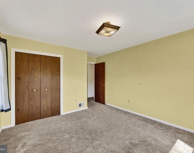 40297 Braddock Road - Photo Thumbnail 23