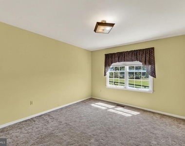 40297 Braddock Road - Photo Thumbnail 16