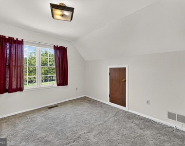 40297 Braddock Road - Photo Thumbnail 18