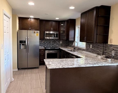 9115 Barrick Street - Photo Thumbnail 1