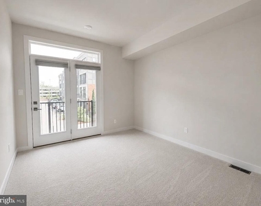 12843 Milling Stone Terrace - Photo Thumbnail 7