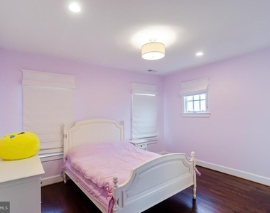 6801 Danforth Street - Photo Thumbnail 21