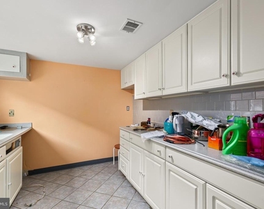609 Jefferson Street - Photo Thumbnail 6
