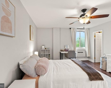 3245 Rio Drive - Photo Thumbnail 14