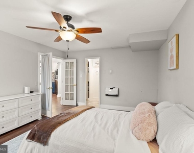 3245 Rio Drive - Photo Thumbnail 16