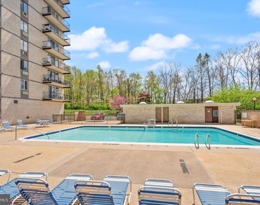 3245 Rio Drive - Photo Thumbnail 19