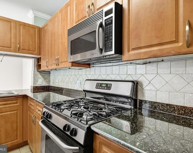 12120 Garden Ridge Lane - Photo Thumbnail 16