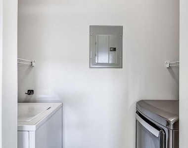 12120 Garden Ridge Lane - Photo Thumbnail 7