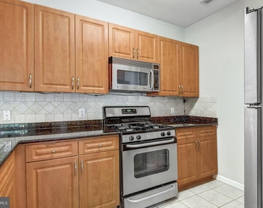 12120 Garden Ridge Lane - Photo Thumbnail 18