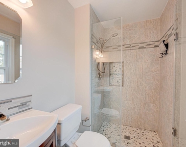 10332 Mockingbird Pond Court - Photo Thumbnail 19