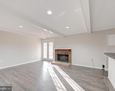 10332 Mockingbird Pond Court - Photo Thumbnail 29