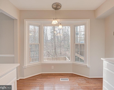 10332 Mockingbird Pond Court - Photo Thumbnail 10