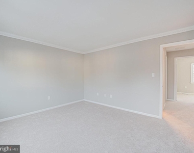 10332 Mockingbird Pond Court - Photo Thumbnail 22