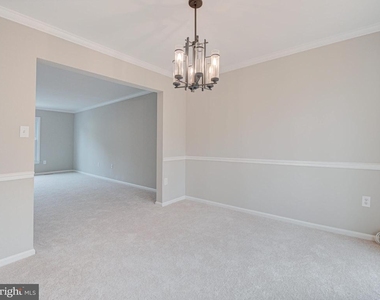 10332 Mockingbird Pond Court - Photo Thumbnail 14