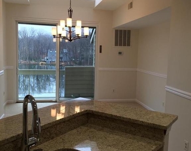 11242 Harbor Court - Photo Thumbnail 4
