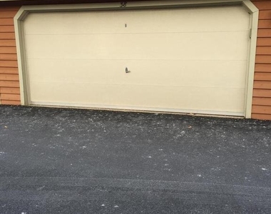 11242 Harbor Court - Photo Thumbnail 7