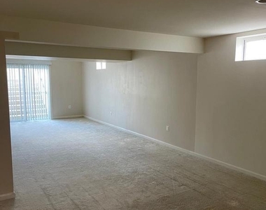 233 Morlyn Drive - Photo Thumbnail 26