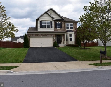 233 Morlyn Drive - Photo Thumbnail 32