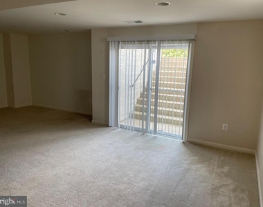 233 Morlyn Drive - Photo Thumbnail 27