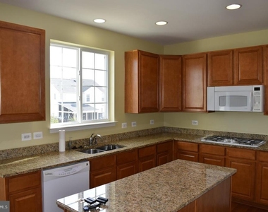 233 Morlyn Drive - Photo Thumbnail 1