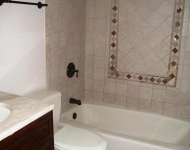 4006 Woodland Drive - Photo Thumbnail 32