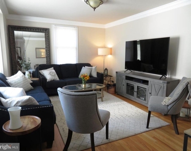4006 Woodland Drive - Photo Thumbnail 4