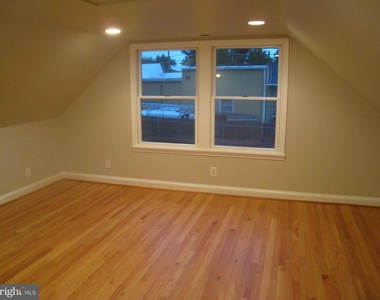 4006 Woodland Drive - Photo Thumbnail 22