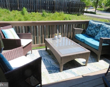 4006 Woodland Drive - Photo Thumbnail 36