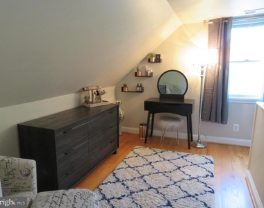 4006 Woodland Drive - Photo Thumbnail 20