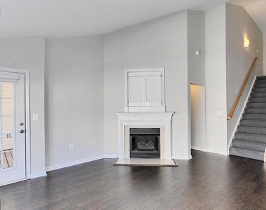 5108 Donovan Drive - Photo Thumbnail 18