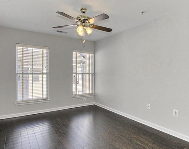 5108 Donovan Drive - Photo Thumbnail 34