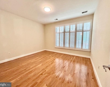 525 N Fayette Street - Photo Thumbnail 7