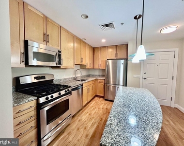 525 N Fayette Street - Photo Thumbnail 3