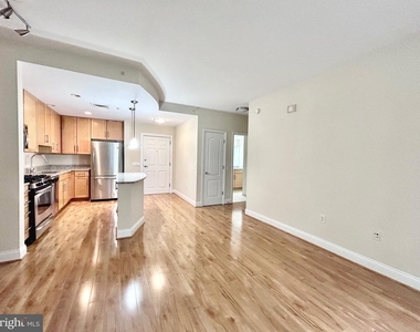 525 N Fayette Street - Photo Thumbnail 5